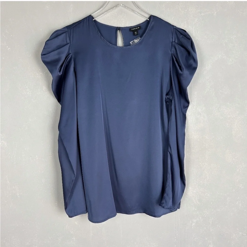 Torrid size 00 10 satin puff long sleeve blouse navy blue elegant NWT - Picture 2 of 11